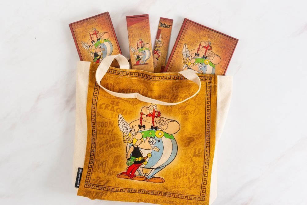 Agenda 2027 PAPERBLANKS Astérix et Obélix - 1 semaine sur 2 pages - Mini - Hardcover - Vertical - 176p - 9780349720487