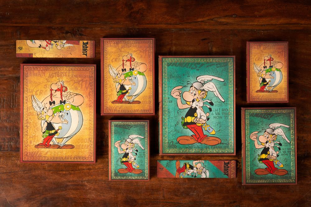 Agenda 2027 PAPERBLANKS Astérix le Gaulois - 1 semaine sur 2 pages - Midi - Hardcover - Vertical - 176p - 9780349720753