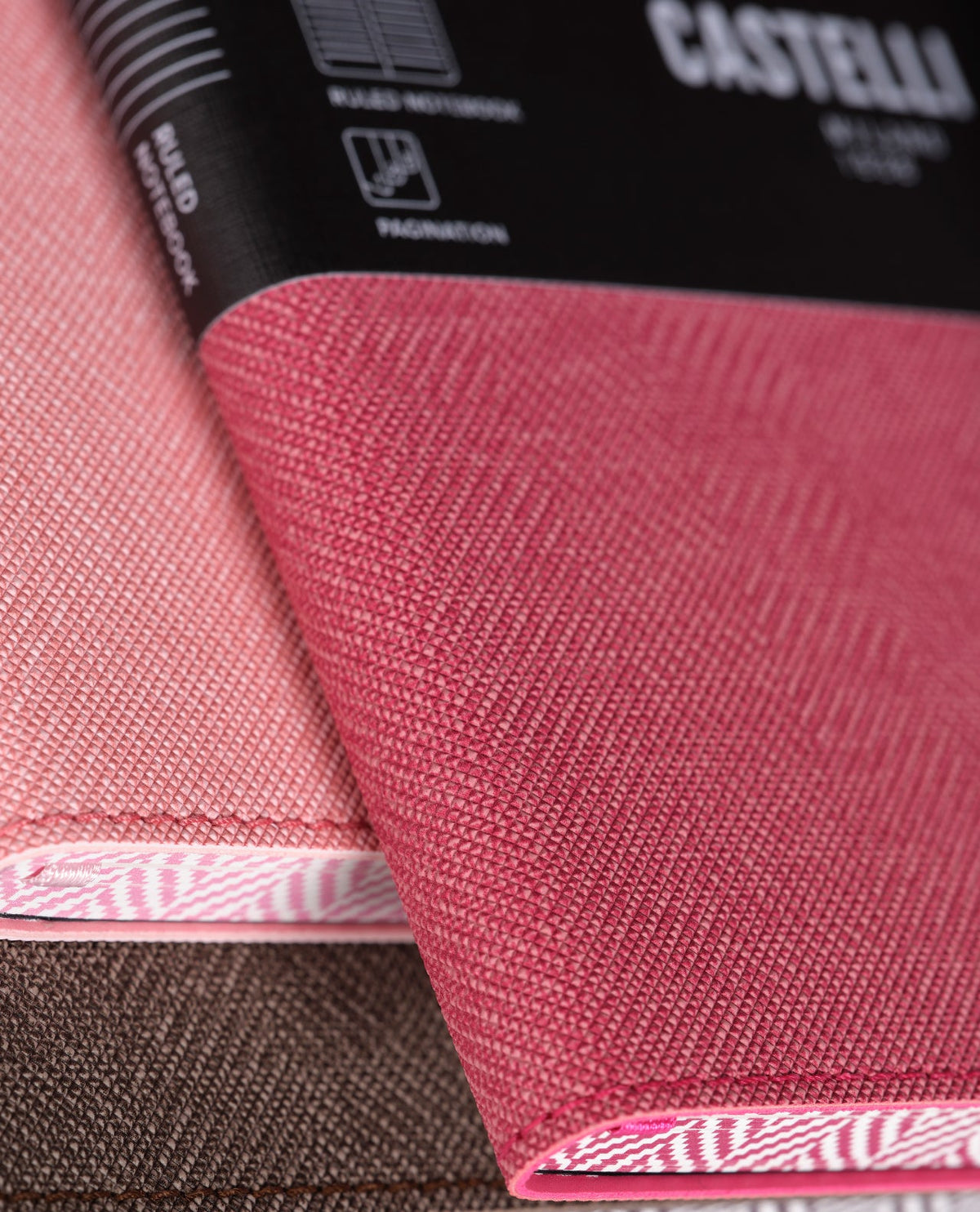 Carnet CASTELLI MILANO Harris - 9 x 14 cm - Softcover - Ligné - French Rose - 8056149955666
