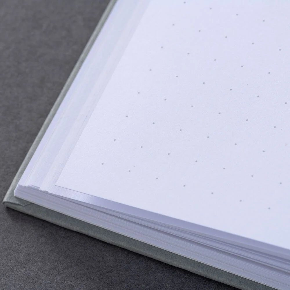 Carnet GMUND Paper Book - Hardcover - B5 - Pointillé - Grey - 4049574039333