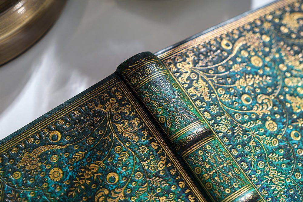 Carnet PAPERBLANKS Fleur d'Émeraude - Grand - Hardcover - Ligné - 240p - 9780349713113