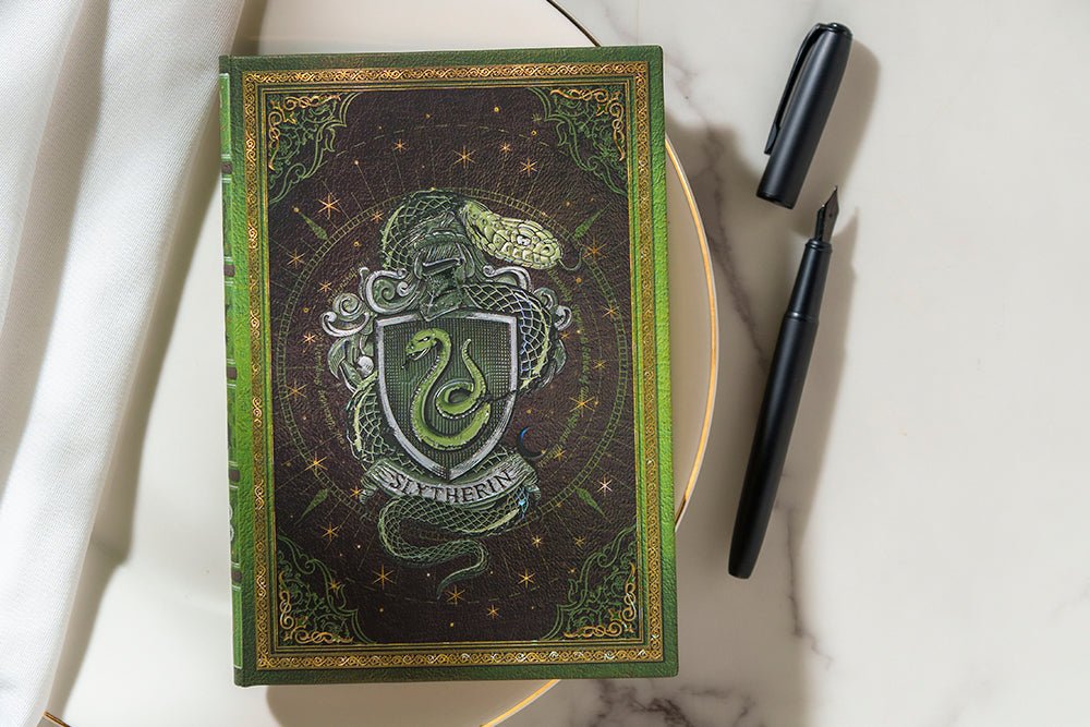 Carnet PAPERBLANKS Serpentard - Midi - Hardcover - Ligné - 144p - 9781408765135