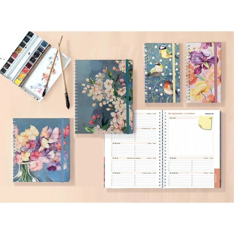 Agenda 2027 EXACOMPTA Lady 16S - 9 x 16 cm - 1 semaine + notes - Orientation horizontale - Sophie Adde fleurs - 3660942091763