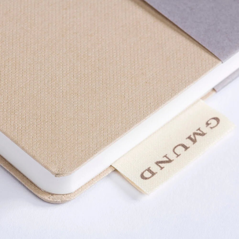 Carnet GMUND Notebook Mono - Softcover - A5 - Pointillé - Oat - 4049574039517