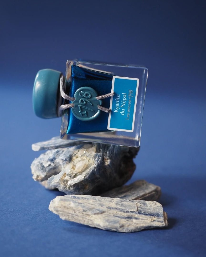 Flacon d'encre JACQUES HERBIN - Les Encres 1798 - Kyanite du Népal - 50 ml - 3188555155134