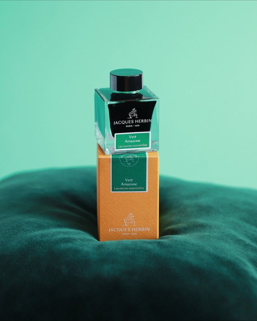 Flacon d'encre JACQUES HERBIN - Les Encres Essentielles - Vert Amazone - 50 ml - 3188555131374